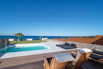 Abaton Island Resort & Spa