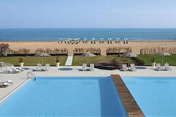 Adriatic Palace Hotel