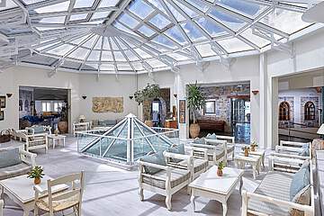 Alexander Beach Hotel & Village