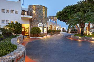 Alexander Beach Hotel & Village