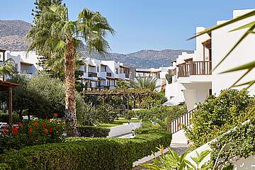 Alexander Beach Hotel & Village