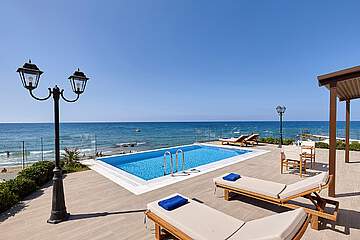 Alexander Beach Hotel & Village