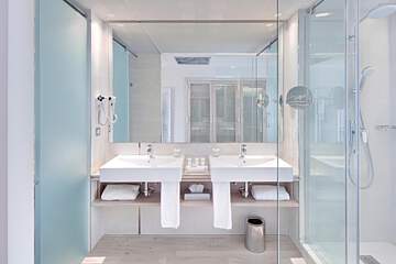 Amare Marbella Beach Hotel 