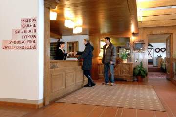 Aparthotel Ambiez - recepce