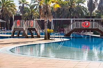 Aparthotel Costa Encantada