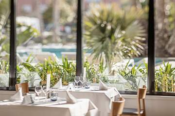 Aqua Silhouette & SPA - Adults Only