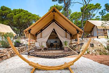 Arena One 99 Glamping
