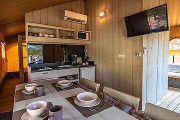 Arena One 99 Glamping
