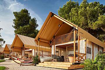 Arena One 99 Glamping