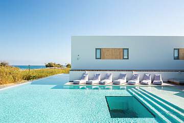 Atermono Boutique Hotel