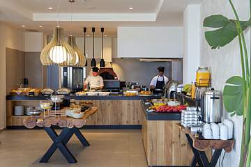 Atermono Boutique Hotel