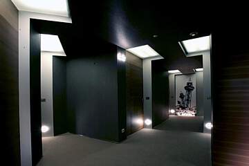 B Hotel
