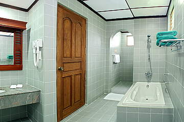 Bandos Island Resort & Spa