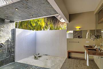 Cocoon Maldives Resort - Plážový suite s bazénem