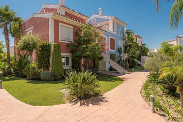 Cortijo del Mar Resort