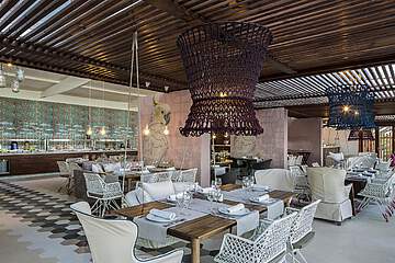 Grand Palladium Palace Ibiza Resort & Spa 