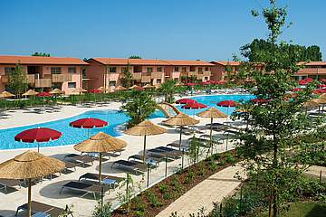 Green Village Resort Apartments & Villas