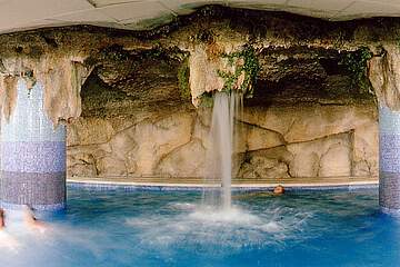 H·TOP ROYAL STAR - spa - krytý vyhřívaný bazén