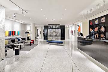 H10 Art Gallery Hotel