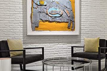 H10 Art Gallery Hotel