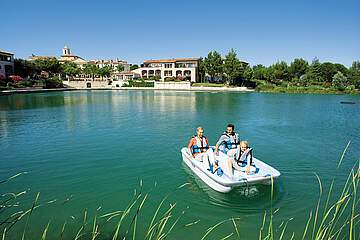 Holiday Village Pont Royal en Provence