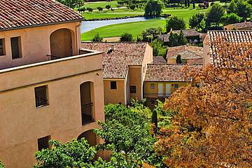 Holiday Village Pont Royal en Provence