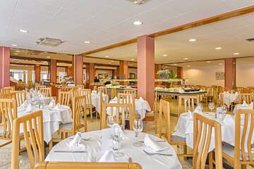 Hotel Alegria Maripins