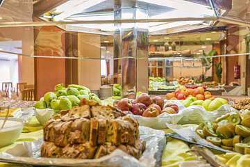 Hotel Alegria Maripins