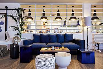 Hotel Delamar