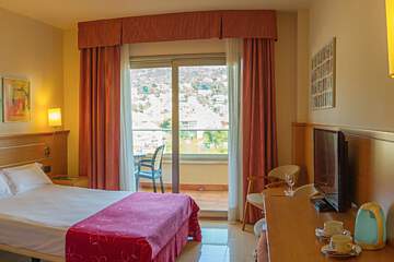 Hotel Golden Bahia de Tossa & Spa