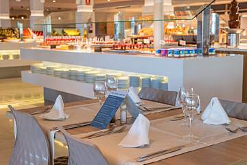 Hotel Golden Taurus Aquapark Resort