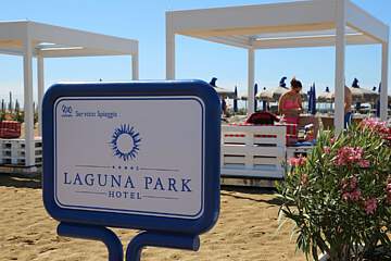 Hotel Laguna Park