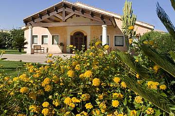 Hotel Lantana Resort