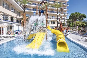 Hotel Oasis Park Splash