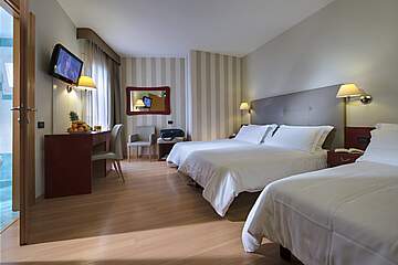 Hotel Orient & Pacific