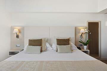 Hotel Pure Salt Garonda