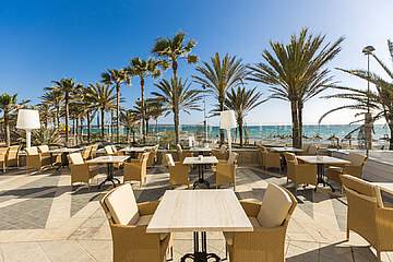 Hotel Pure Salt Garonda