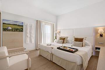 Hotel Pure Salt Garonda