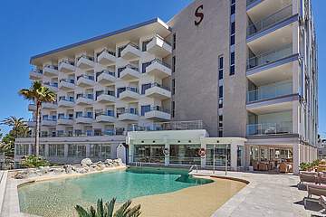 Hotel Pure Salt Garonda