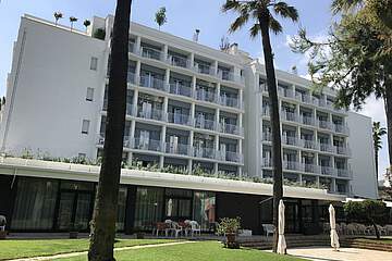 Hotel Relax