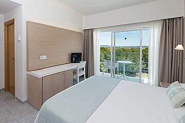 Hsm Golden Playa Hotel