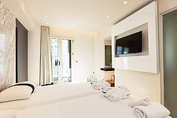 Kahlua Boutique Hotel 