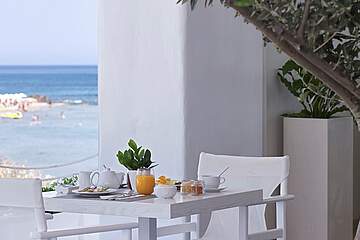 Knossos Beach Bungalows & Suites