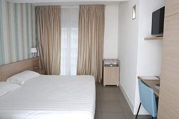 Le Rose Suite Hotel - comfort room