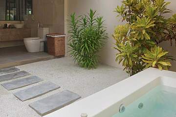 Lily Beach Resort & Spa