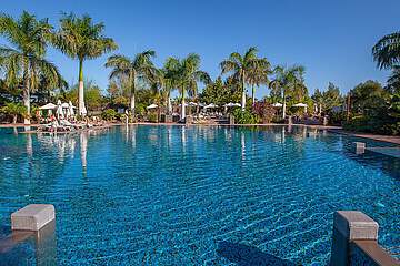 Lopesan Baobab Resort