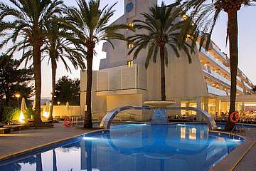 Mar Hotels Playa de Muro Suites