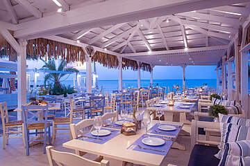 Mari Kristin Beach Hotel
