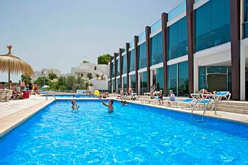 MarSenses Ferrera Blanca Hotel Family