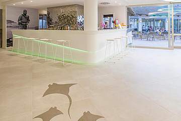 Marvell Club Hotel & Apartments